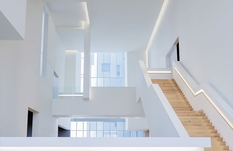 مشروع وزارة النقل والخدمات اللوجستية – تشغيل وصيانة المولدات الاحتياطية